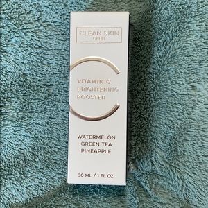 CLEAN SKIN CLUB Vitamin C Brightening Booster